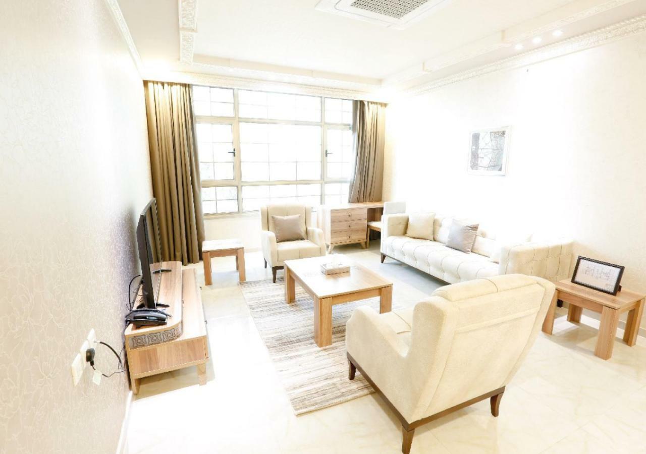Four Seasons Suites Ta'if Zewnętrze zdjęcie